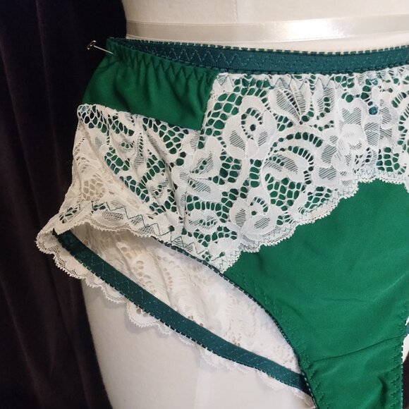 Shein Green & White Lingerie Set - Size 1X - Picture 3 of 6